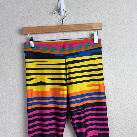 Nike Sportswear NSW Printed Leggings Printed Watermelon Small S Women’s Active - Picture 5 of 9